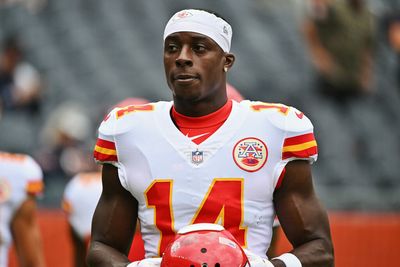 Updated Chiefs 53-man roster by jersey number for Week 11