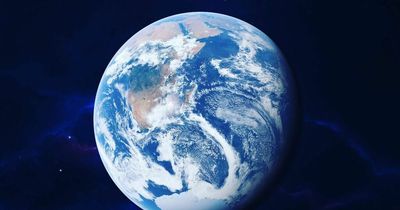 Time traveller from the year 2671 confirms four big events happening in December