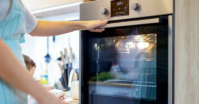 Mrs Hinch fans share 6p oven hack to 'melt away' greasy glass stains