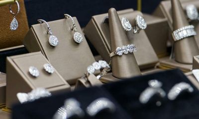 Belgium’s trade in Russian diamonds continues despite moral pressure