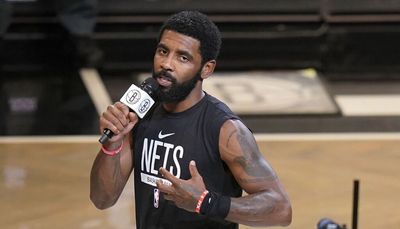 Kyrie Irving rejoins Nets, issues apology