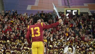 USC jumps into Top 5 of AP college football poll