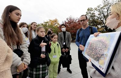 Ukrainian youths visit Hiroshima, wish for peace