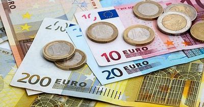 Tourists warned of Spanish 'two euro' scam which could see them fleeced