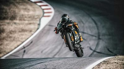 Limited Edition 2023 KTM RC 8C Track Bike Sells Out In Under 3 Minutes