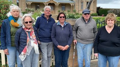 GP shortage hits another Tasmanian community as doctor's exit causes dismay for Campbell Town's elderly patients