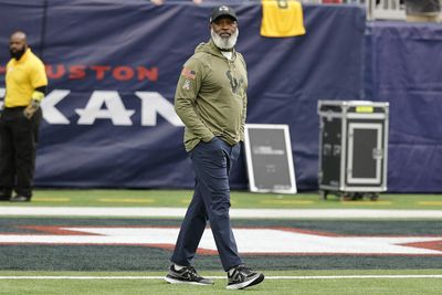 Lovie Smith’s reactions exemplify what is wrong with Texans