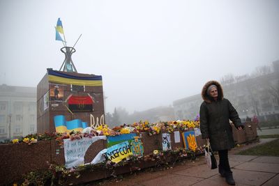 Harsh winter looms as Russian attacks hobble Ukraine's power capacity