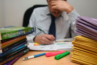Schools using non-specialist teachers amid recruitment struggle