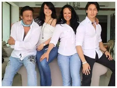 Did you know Jackie Shroff and his family faced bankruptcy after his wife Ayesha Shroff’s film, ‘Boom’ failed due to piracy?
