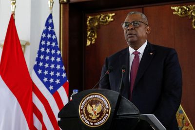 Pentagon chief raises concern about Beijing's 'dangerous' behavior with Chinese counterpart