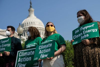 When will elections focus on climate?