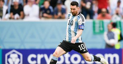 World Cup fans make Harry Maguire point as Lionel Messi scores Argentina penalty vs Saudi Arabia