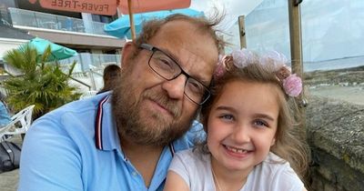 Dad facing energy bill catastrophe over dialysis machine kept warm by daughter's cuddles