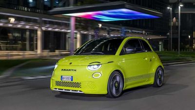 2023 Abarth 500e Electric Hot Hatch Debuts With 155 HP, Fake Gas Engine Noise