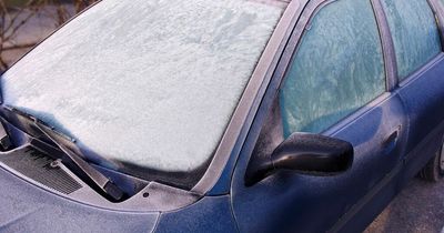 Car experts' 12p hack for preventing windscreen frost thanks to kitchen staple