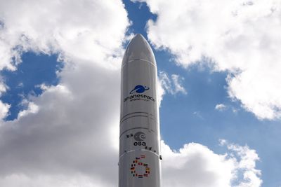 Europe ministers tackle sharp increase in space funding