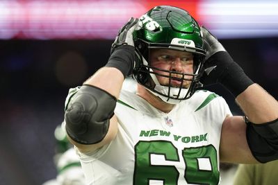 Jets elevate Tanzel Smart, Conor McDermott from practice squad for