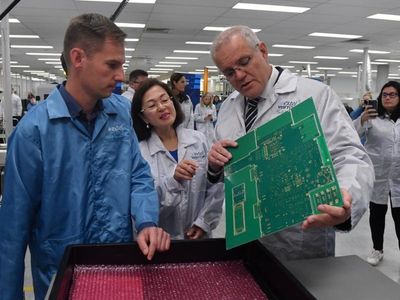 Industry growth hubs do their job: review
