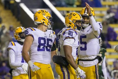 College Football Playoff 2023: LSU surges, Tennessee slides as playoff picture becomes clear in fourth rankings