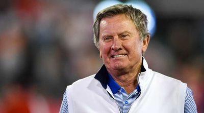 Steve Spurrier Cannot Resist Bashing Tennessee Vols Football