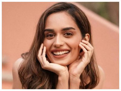 Manushi Chhillar talks about her idea of beauty; says she admires people who are unapologetically themselves