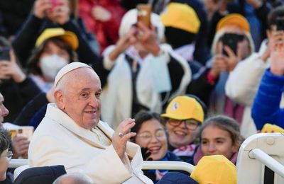 Pope prays for World Cup to be occasion for peace
