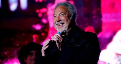 Tom Jones posts health update after surgery promising to be 'back soon'