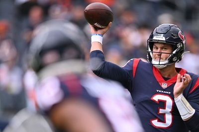 Report: Texans to start QB Kyle Allen over Davis Mills against the Dolphins