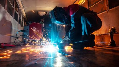 Australia needs 70,000 more welders by 2030 to help power renewable energy shift, Weld Australia says
