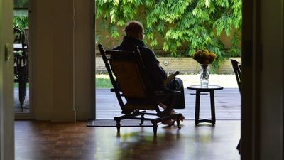 Surge in aged care cases as latest wave of COVID-19 sweeps WA