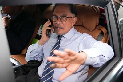 Reformist leader Anwar close to becoming Malaysia's next PM