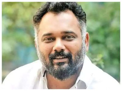 Luv Ranjan discusses nepotism in Bollywood; claims many newcomers suffer from the victim syndrome