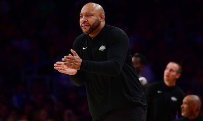Lakers feel they can play .500 ball by mid-December