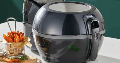 Aldi slash price of 'excellent' air fryer by £50 in first ever Black Friday sale