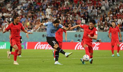 South Korea, goalpost deny Uruguay a win