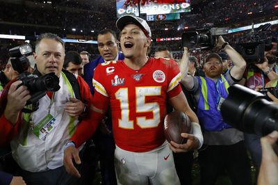 Restaurant owner is thankful for Chiefs QB Patrick Mahomes saving his business