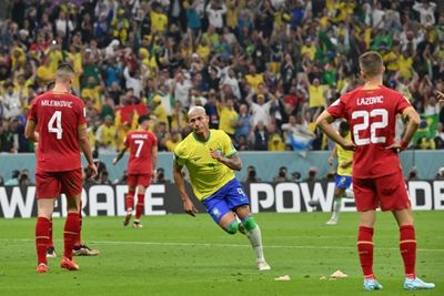 Richarlison stars as Brazil beat Serbia but Neymar suffers injury scare