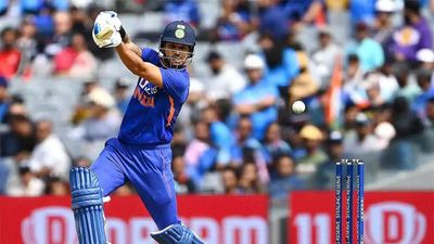 Shikhar Dhawan doesn't get the accolades he deserves: Ravi Shastri