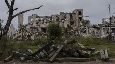 Russia amps up missile strikes in Ukraine, killing 15 in Kherson