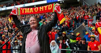 Welsh protest anthem Yma o Hyd adopted by striking postal workers