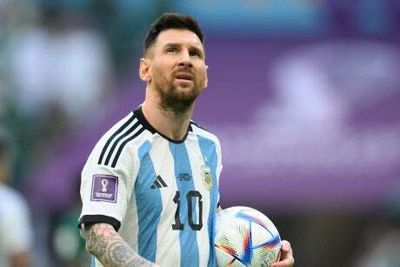 Lionel Messi to match Diego Maradona milestone at World Cup but no margin for Argentina error in Mexico clash