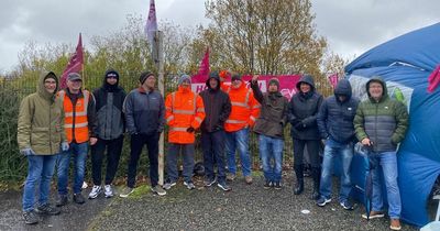 Royal Mail workers strikes to continue over "derisory" pay offer