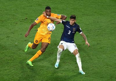 Ecuador dominate 1-1 World Cup draw with the Netherlands