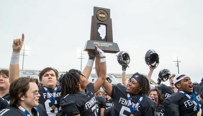 IHSA state football championship game scores