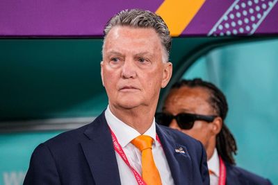 Louis van Gaal again critical of Dutch display against ‘much better’ Ecuador