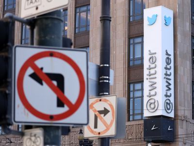 Elon Musk says Twitter will re-launch its verification program next week