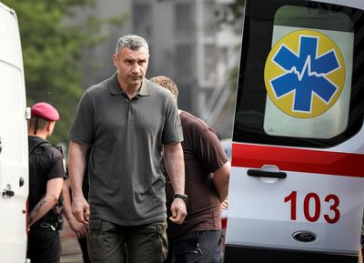 In rare public spat, Zelenskiy criticises Kyiv mayor over emergency centres