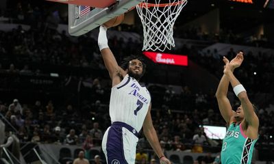 Watch: Top highlights and plays from Friday’s Lakers win over Spurs