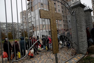 Power restored in Ukrainian city of Kherson, senior presidential aide says